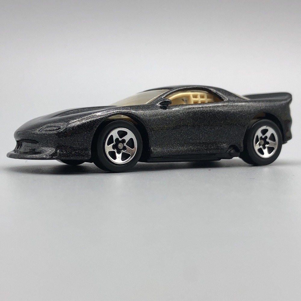 Hot Wheels 1993 93 Chevrolet Chevy Camaro Diecast Metallic Black 5 Spoke 1/64